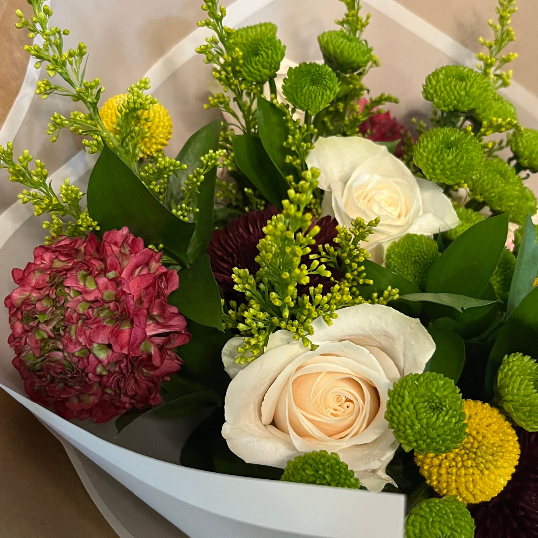 High-end Petit Bouquet (one-time)